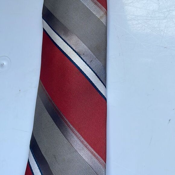 Bundle of two vintage late 60s/early 70s Wemlon by Wembley neckties - Picture 4 of 6